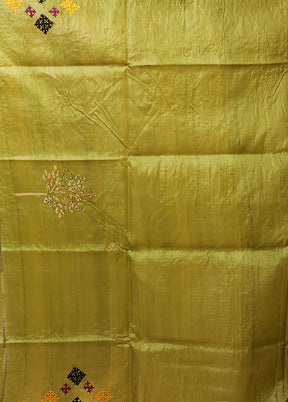 Multicolor Handloom Tussar Pure Silk Saree With Blouse Piece