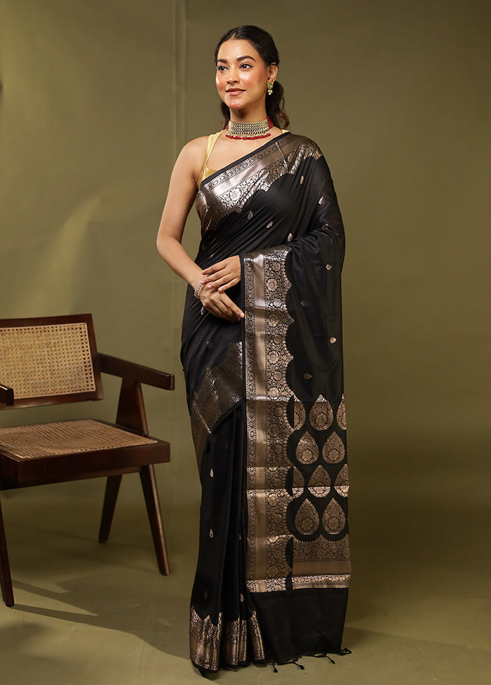 Black Cotton Saree With Blouse Piece