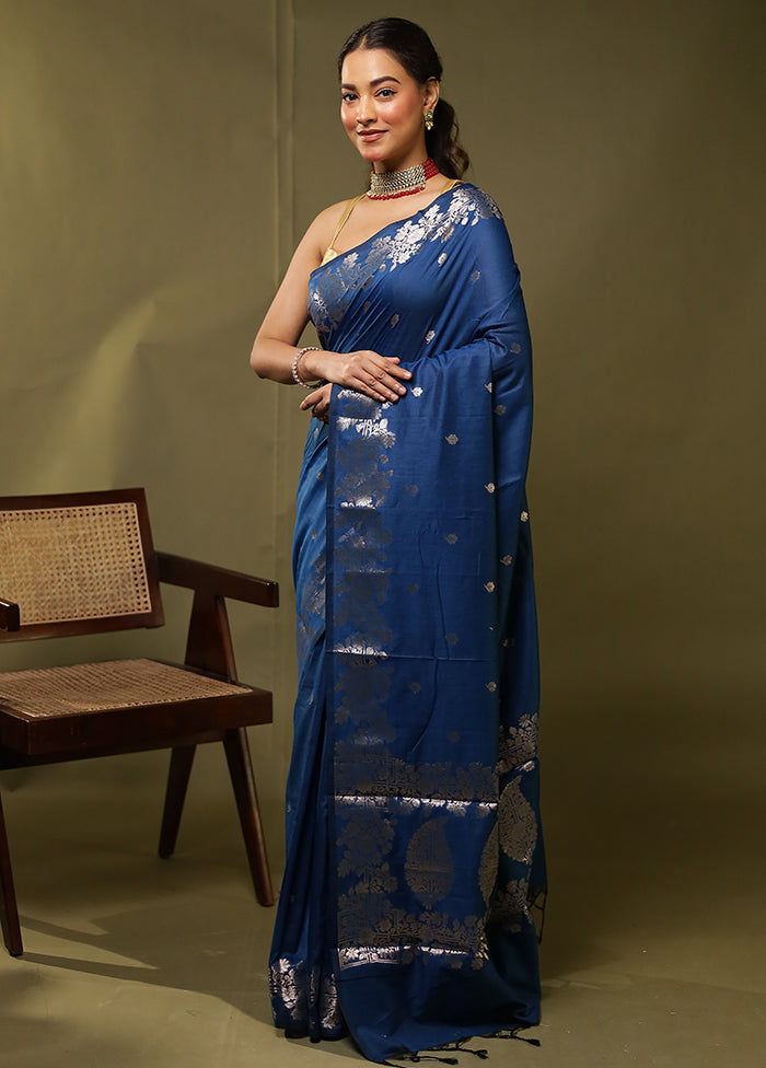 Blue Cotton Saree With Blouse Piece