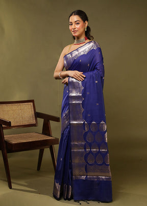 Blue Cotton Saree With Blouse Piece