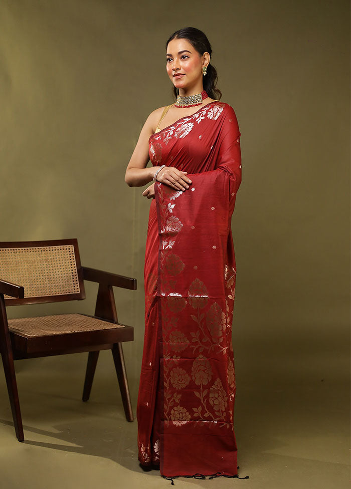 Red Cotton Saree With Blouse Piece