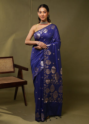 Blue Cotton Saree With Blouse Piece