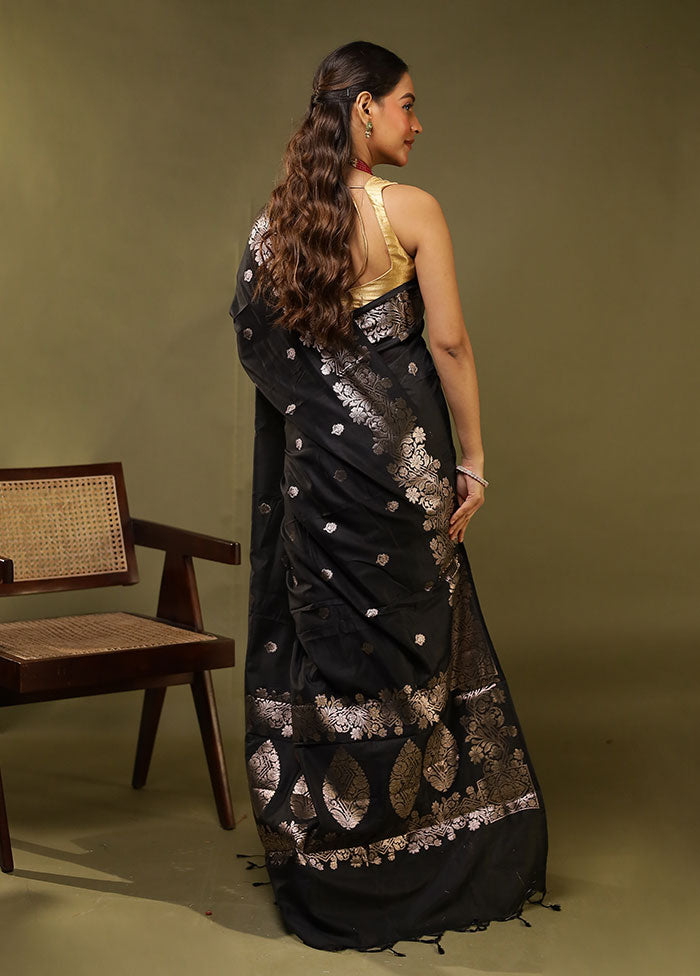 Black Cotton Saree With Blouse Piece