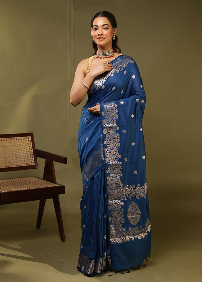 Blue Cotton Saree With Blouse Piece