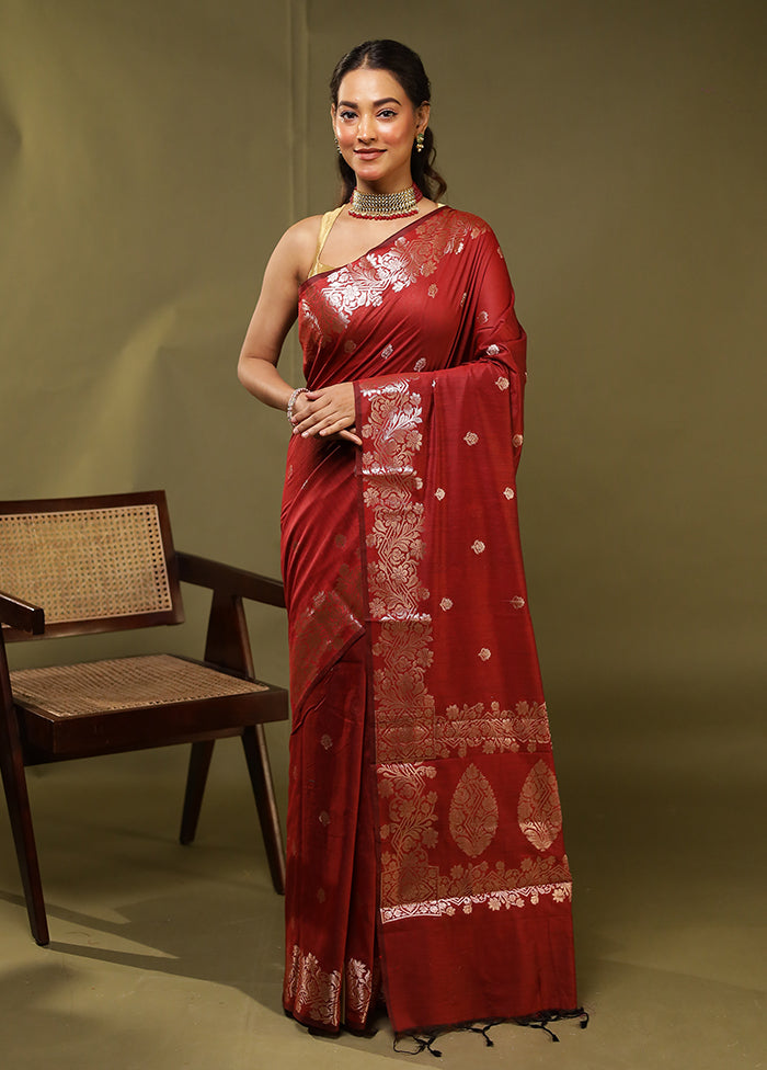 Red Cotton Saree With Blouse Piece