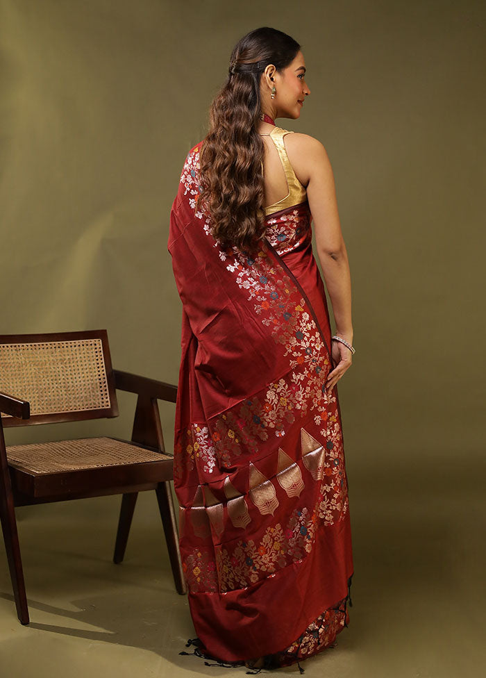 Red Cotton Saree With Blouse Piece