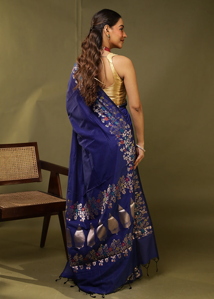 Blue Cotton Saree With Blouse Piece