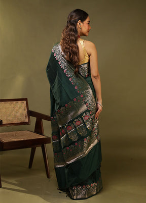 Green Cotton Saree With Blouse Piece