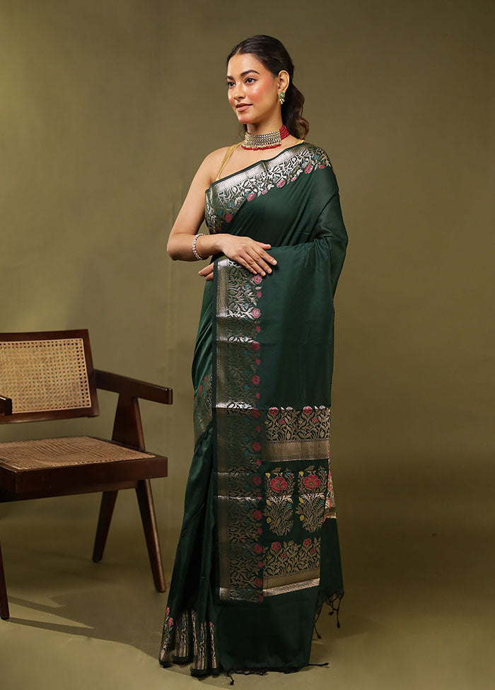 Green Cotton Saree With Blouse Piece