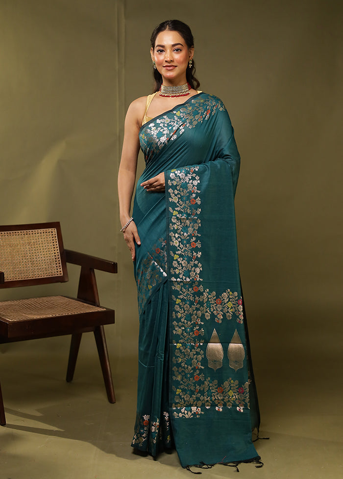 Green Cotton Saree With Blouse Piece