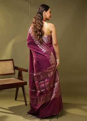 Purple Cotton Saree With Blouse Piece