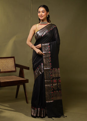 Black Cotton Saree With Blouse Piece
