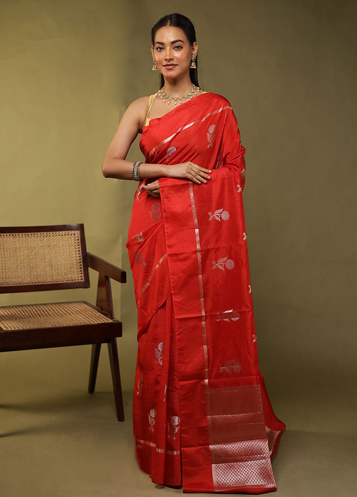 Red Dupion Silk Saree With Blouse Piece