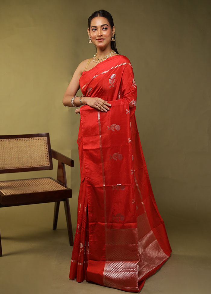 Red Dupion Silk Saree With Blouse Piece