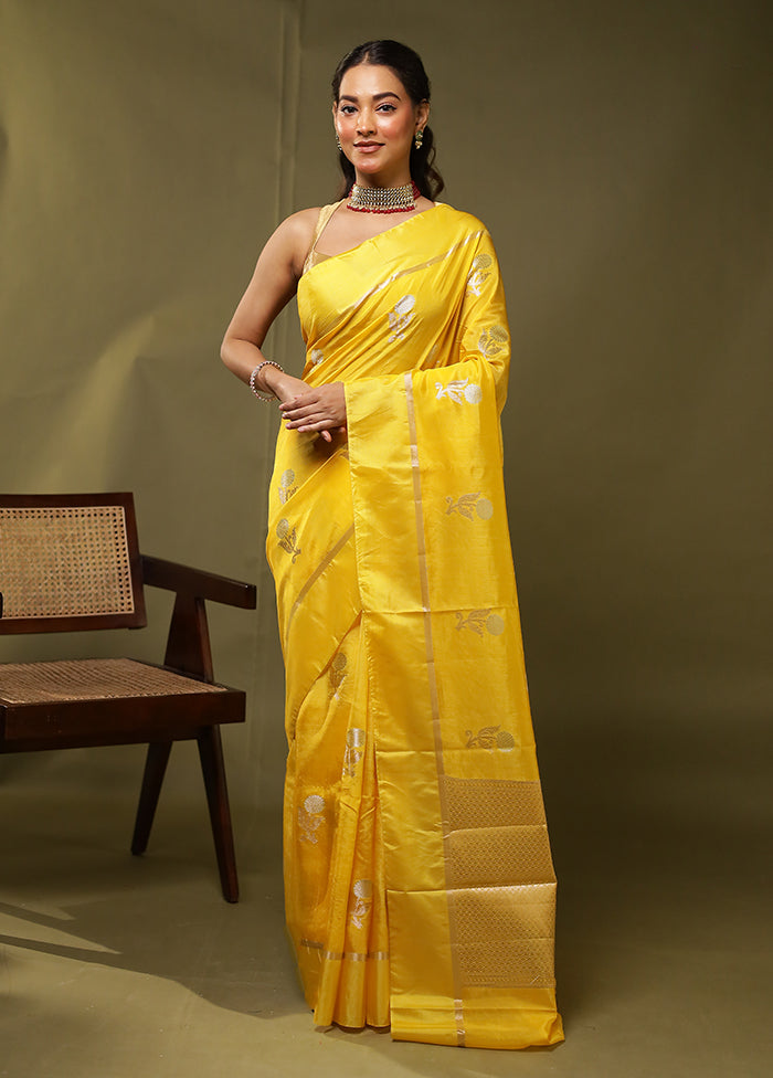 Yellow Dupion Silk Saree With Blouse Piece
