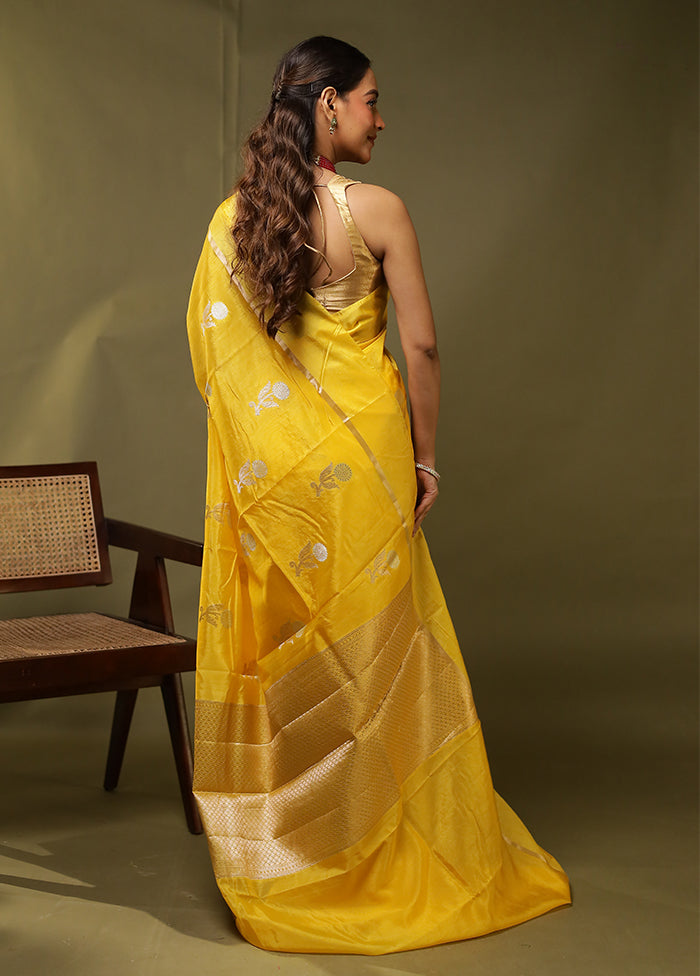 Yellow Dupion Silk Saree With Blouse Piece