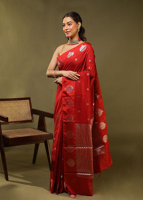 Red Dupion Silk Saree With Blouse Piece