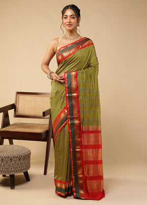 Yellow Handloom Kanjivaram Pure Silk Saree With Blouse Piece