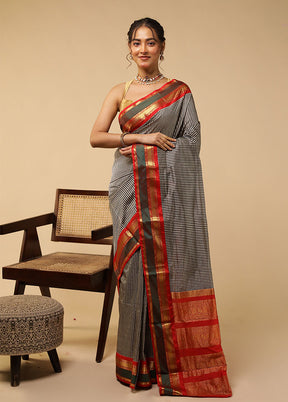 White Handloom Kanjivaram Pure Silk Saree With Blouse Piece