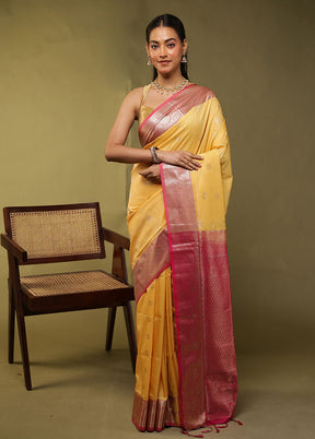 Yellow Kanjivaram Silk Saree With Blouse Piece