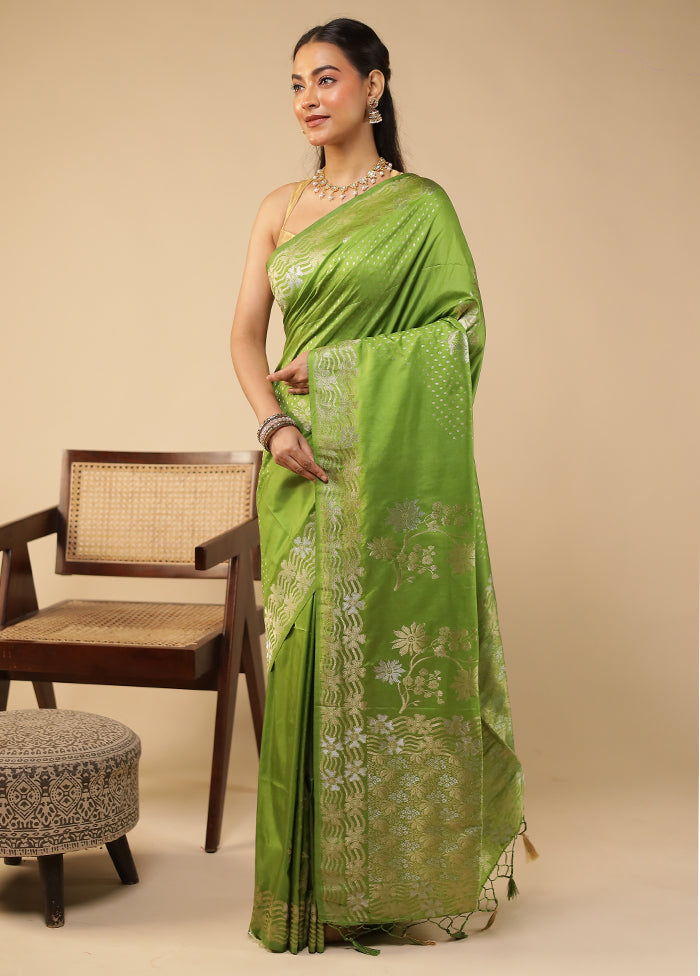 Green Dupion Silk Saree With Blouse Piece