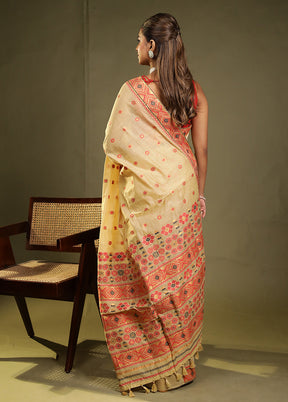 Cream Assam Silk Saree With Blouse Piece