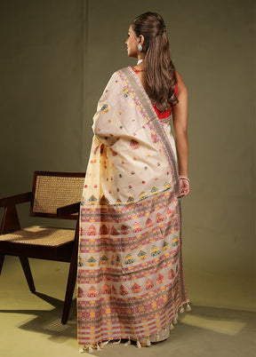Cream Assam Silk Saree With Blouse Piece