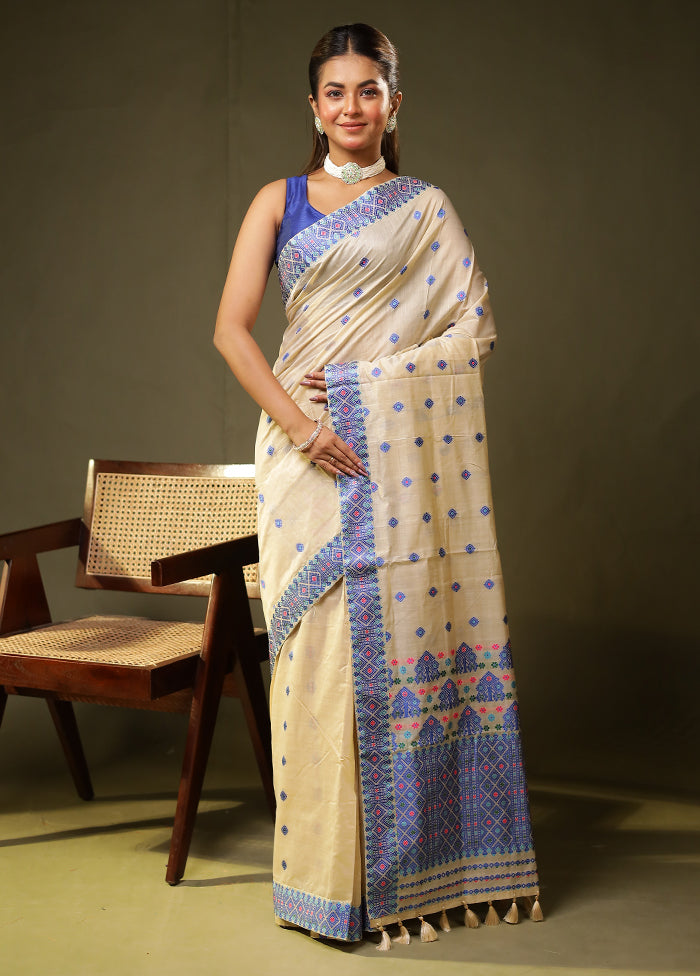 Cream Assam Silk Saree With Blouse Piece