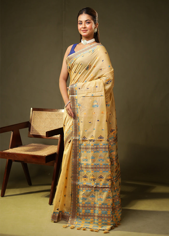 Cream Assam Silk Saree With Blouse Piece