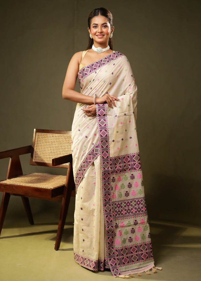 Cream Assam Silk Saree With Blouse Piece