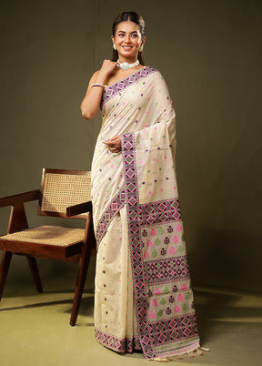 Cream Assam Silk Saree With Blouse Piece