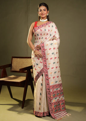 Cream Assam Silk Saree With Blouse Piece