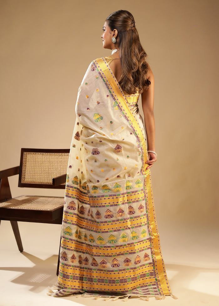 Cream Assam Silk Saree With Blouse Piece