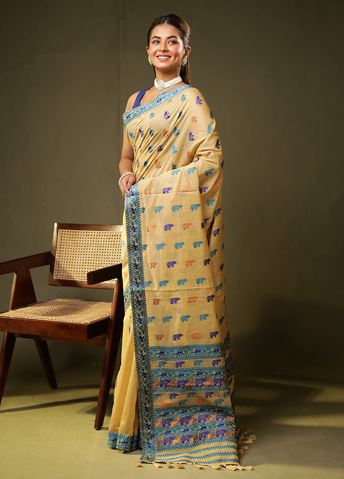 Cream Assam Silk Saree With Blouse Piece