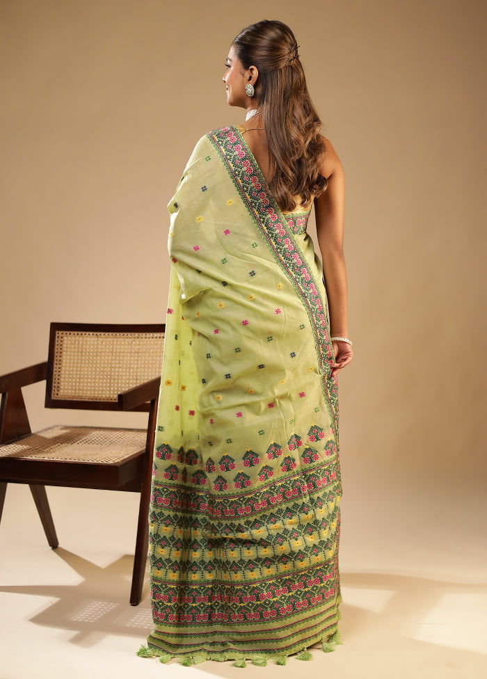 Green Assam Silk Saree With Blouse Piece