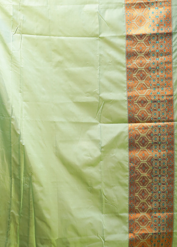 Green Assam Silk Saree With Blouse Piece