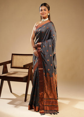Grey Assam Silk Saree With Blouse Piece