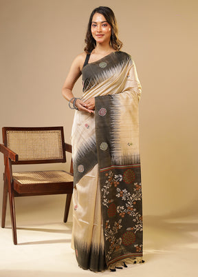 Cream Linen Silk Saree With Blouse Piece