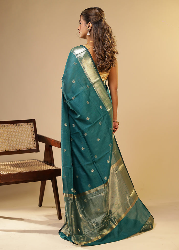 Green Cotton Saree With Blouse Piece