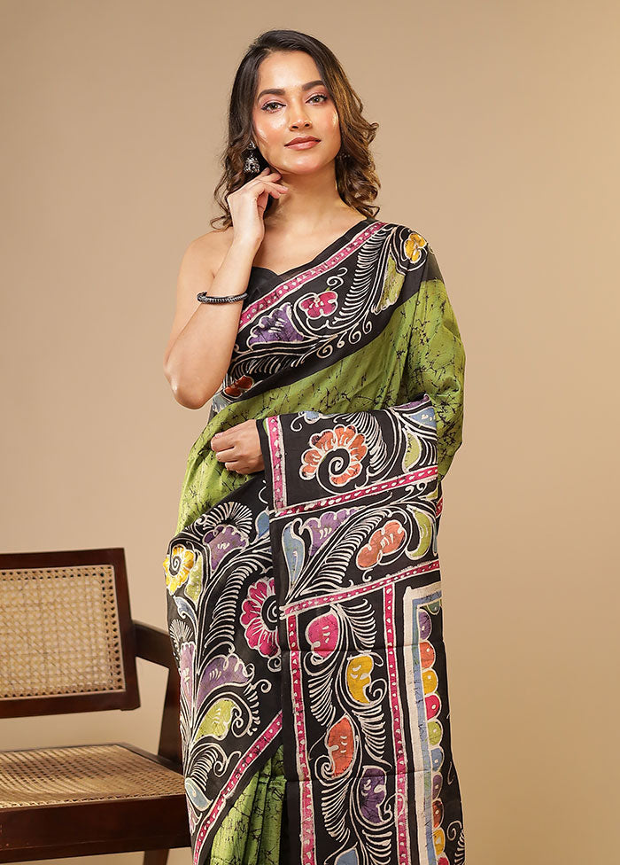 Green Printed Pure Silk Saree Without Blouse Piece