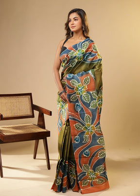 Cream Printed Pure Silk Saree Without Blouse Piece
