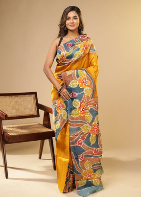 Yellow Printed Pure Silk Saree Without Blouse Piece