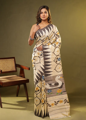 Cream Printed Pure Silk Saree Without Blouse Piece