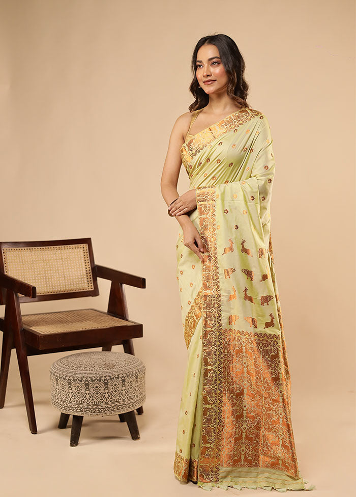 Green Assam Silk Saree With Blouse Piece