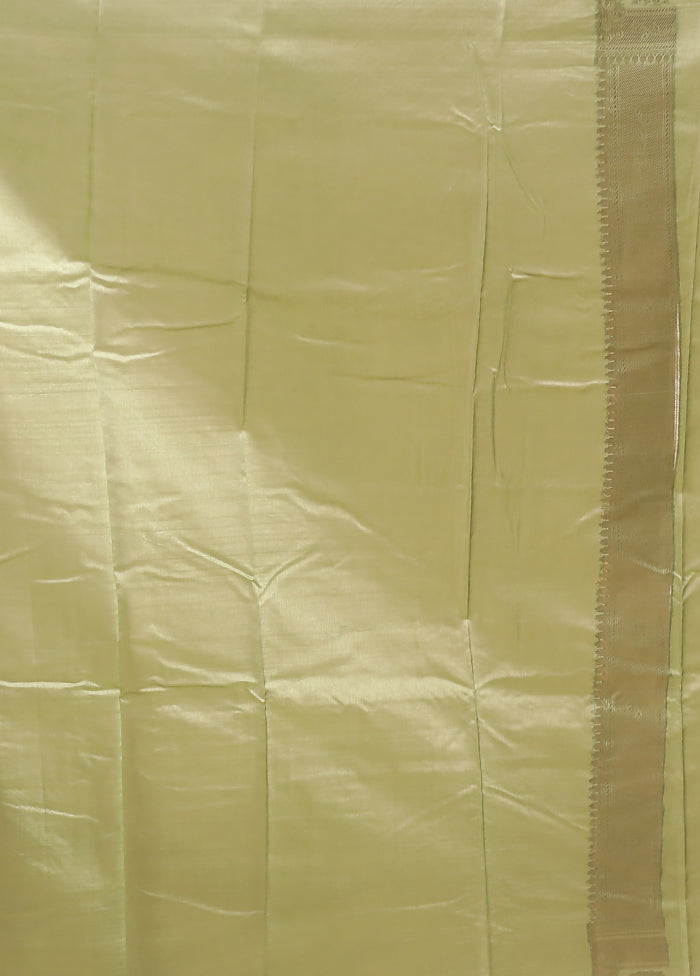 Green Dupion Silk Saree With Blouse Piece
