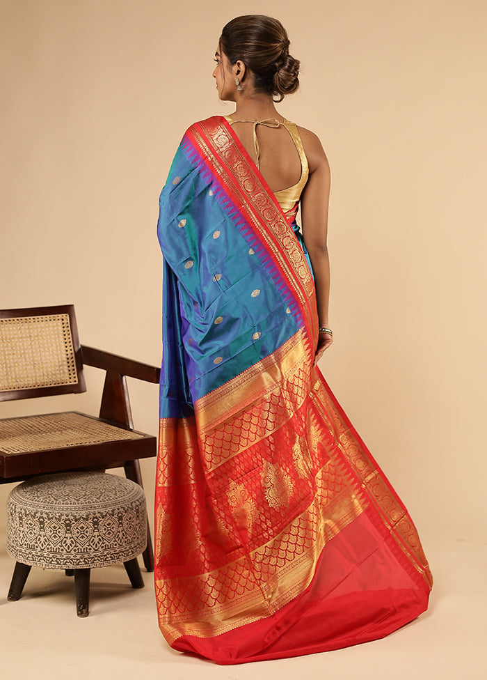 Blue Handloom Kanchipuram Pure Silk Saree With Blouse Piece
