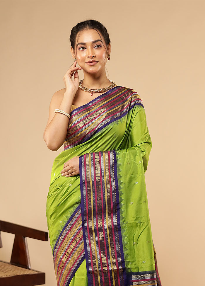 Green Handloom Kanjivaram Pure Silk Saree With Blouse Piece