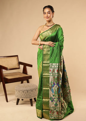 Green Handloom Kanjivaram Pure Silk Saree With Blouse Piece