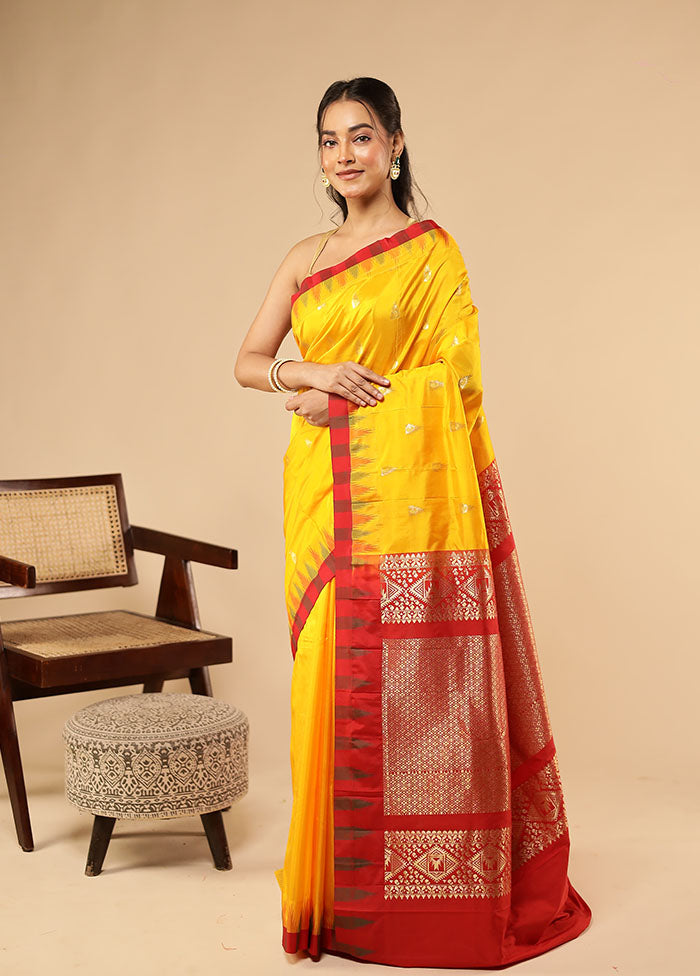 Yellow Kanjivaram Silk Saree With Blouse Piece