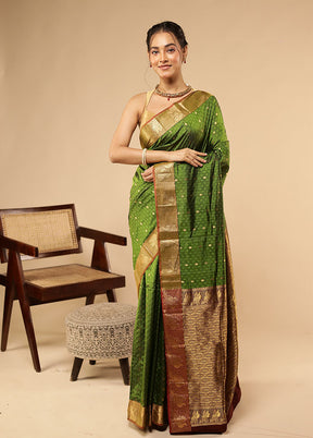 Green Kanjivaram Silk Saree With Blouse Piece